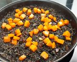 Foto del paso 6 de la receta: Arroz integral negro con calabaza
