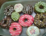 Foto langkah ke 10 dari resep Donat maizena.