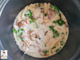 ต้มข่าไก่ (เมนูอาหารเด็ก)