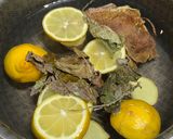 Foto del paso 1 de la receta: TE para la GRIPE de limón, guaco, jengibre y miel