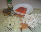 Foto del paso 3 de la receta: Espaguetis con salmón y champiñones