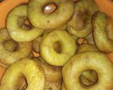 Foto langkah ke 6 dari resep Donat UBI empuk.