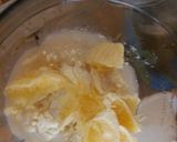 A picture of step 1 of Orange milkshake.