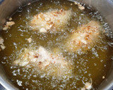 Foto del paso 3 de la receta: Alitas de pollo rebozadas con maíz (kikos)