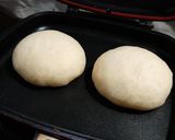 Foto langkah ke 7 dari resep Korean Garlic Cheese Bread Teflon | Alternatif cheese cream.