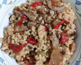 Foto del paso 5 de la receta: Arroz integral con ajetes y setas🍄