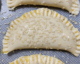 Foto del paso 9 de la receta: 🥟🧀🥕🧅🫑 Empanadas de vegetales y queso - Zapallito, cebolla, morrón y zanahoria - #Sintacc 🫑🧅🥕🧀🥟