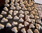 Foto del paso 5 de la receta: Cuernitos de grasa