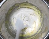 A picture of step 2 of White Day Pink Diamond Cookies.