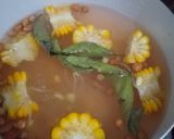 Foto langkah ke 1 dari resep Sayur Asem Belimbing Wuluh.
