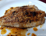 Foto del paso 5 de la receta: Filete de Dorada a la plancha con cebolla francesa y tomate