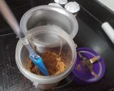 A picture of step 1 of Choco-lava Cake.