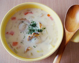 A picture of step 6 of Clam Chowder with Scallops.