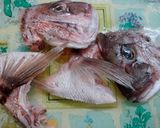 A picture of step 2 of Sea Bream Simmered Offcuts.