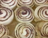 A picture of step 5 of Cinnamon rolls.
