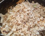 A picture of step 3 of Fried chicken kothu parotta.