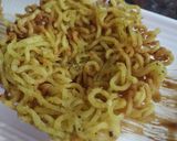 क्रिस्पी नूडल्स बस्केट (crispy noodles basket recipe in Hindi) रेसिपी चरण 8 फोटो