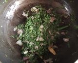 A picture of step 2 of Palak kofta curry.