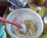 Gambar langkah 3 resipi Semperit Susu.