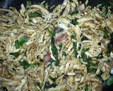 รูปขั้นตอนการทำที่ 2 ของ ลาบอกไก่ฉีก