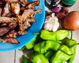 Foto langkah ke 1 dari resep Cumi Asin Lombok Ijo.