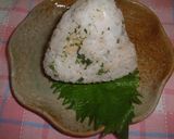 A picture of step 3 of Dried Shiso Leaves (For Onigiri, Pasta, or for Stocking).