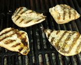 A picture of step 4 of Spicy Peach Glazed Chicken.