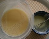 A picture of step 2 of Simple Yakult Jelly.