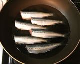 A picture of step 7 of No Fishy Smell! Soft All the Way to the Bones! Sardines Simmered in Umeboshi and Ginger.