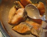 A picture of step 4 of Salmon Cooked In Mayonnaise - For Bento.