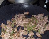 A picture of step 2 of Cheese steak sandwich.