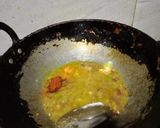 A picture of step 2 of Hariyali Aloo.
