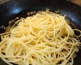 A picture of step 5 of Spring Cabbage and Jako Fish Aglio Olio e Peperoncino.