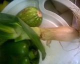 Foto del paso 3 de la receta: Fideos de arroz salteado con pollo y verduras