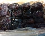 Foto langkah ke 1 dari resep Kurma Isi Keju.