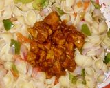 A picture of step 6 of Chicken jalfrezi pasta.