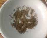 Foto del passaggio 2 della ricetta Spaghetto quadro con datterini confit e polvere di capperi