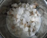 Hình bước làm 1 của món Chè khoai môn sữa tươi