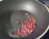 A picture of step 3 of Indori Poha.
