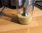 Une image de l'étape 2 de Sauce moutarde aux câpres, citron et persil.