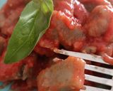 Foto del passaggio 11 della ricetta GNOCCHI DI MELANZANA COTTI NEL SUGO DI POMODORO E BASILICO 😋🍆