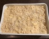A picture of step 6 of Apple crumble.