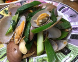 輕鬆做簡單吃-炒海瓜子的食譜步驟3照片