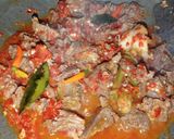 Foto langkah ke 5 dari resep Oseng Mercon Daging Sapi.
