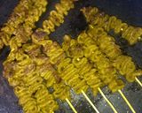 Foto langkah ke 3 dari resep Sate Usus Ayam.