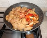 Foto del passaggio 2 della ricetta Bocconcini di pollo in 20 minuti