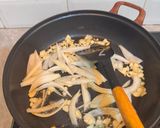 Foto langkah ke 2 dari resep Tumis daging 3 jamur.