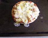 A picture of step 7 of Minced chicken pizza.