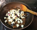 A picture of step 6 of Easy Yogurt Keema Curry.