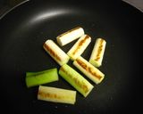 A picture of step 3 of Refreshing Marinated Japanese Leeks.